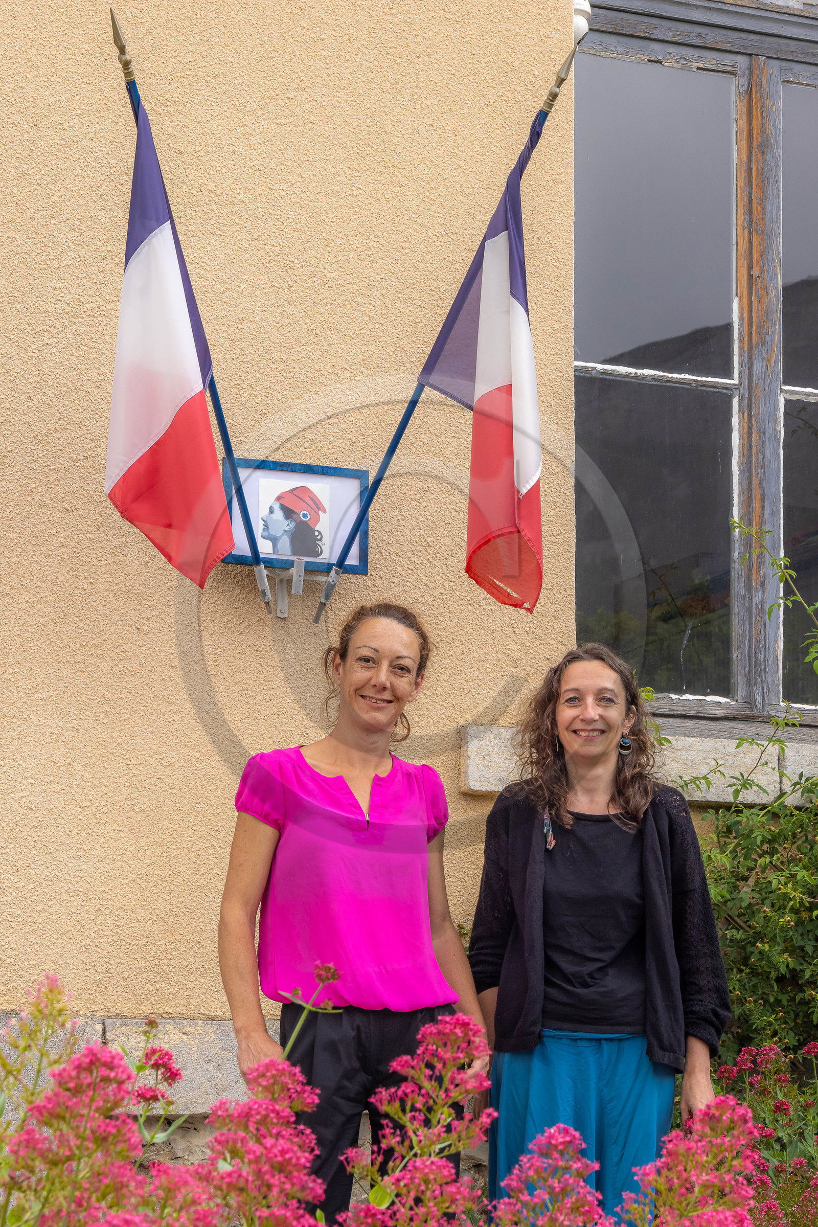 Clamensane, Charlotte Plazanet, maire et Emilie Vautrin adjointe