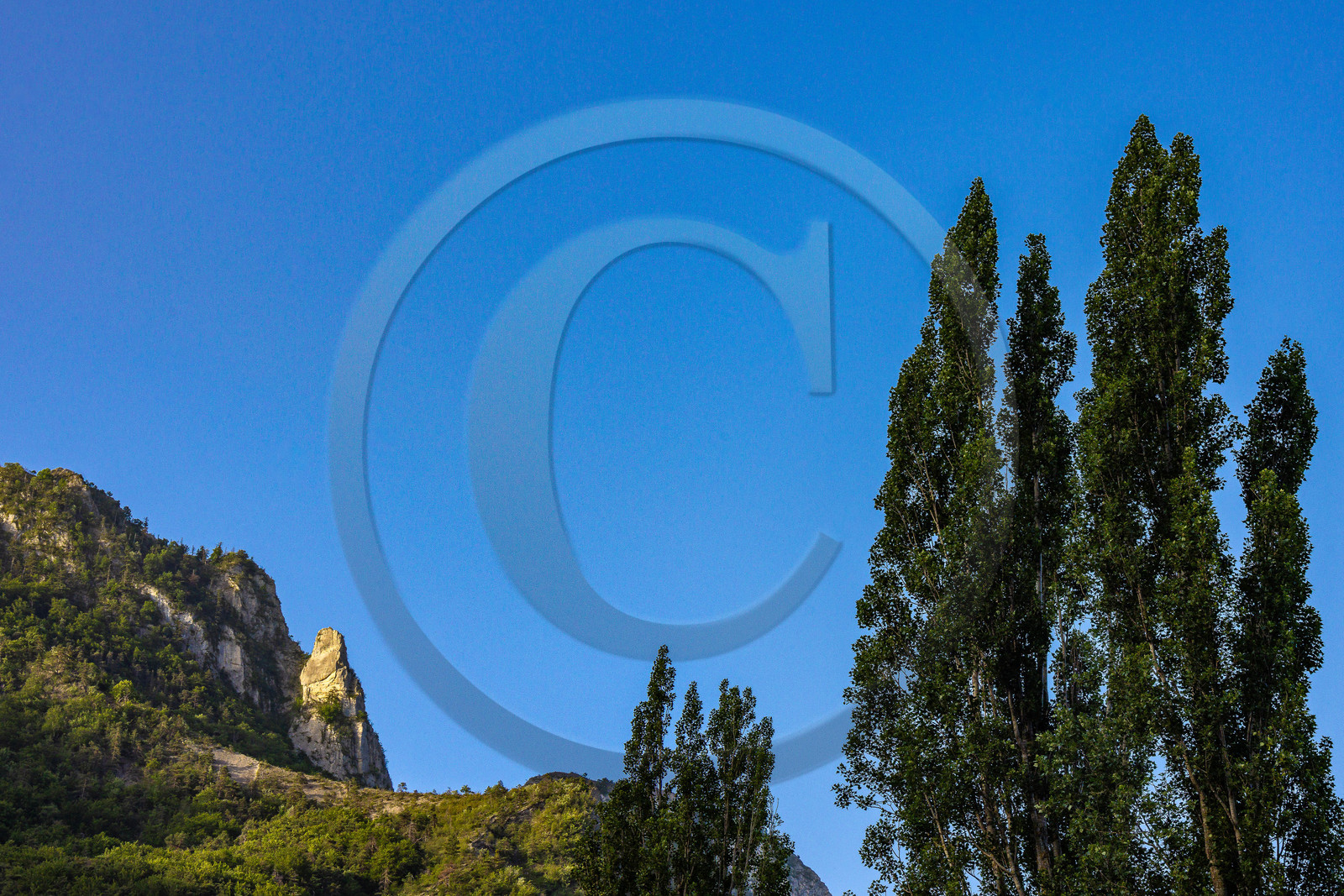 La Motte du Caire-Turriers