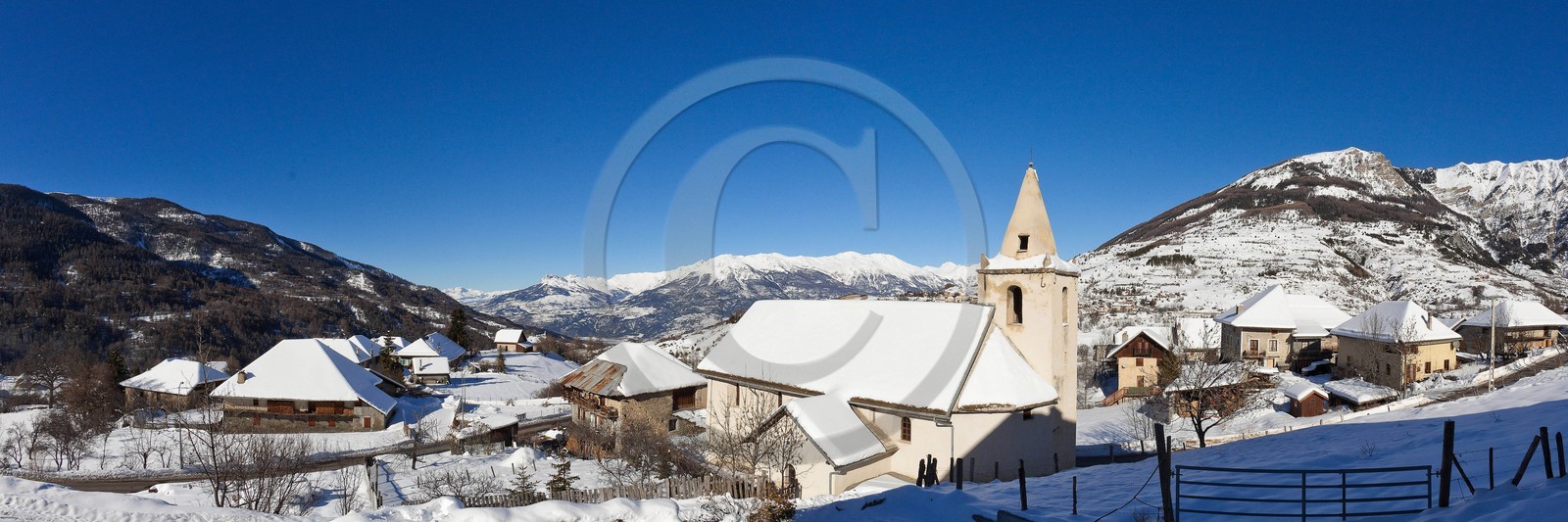 Les Orres, Le Mélezet, église Notre-Dame de la Présentation,