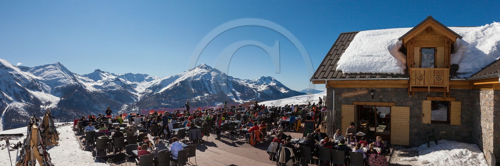 Orcières 1850, Restaurant - Point chaud - Sandwicherie la Bergerie des Baniols