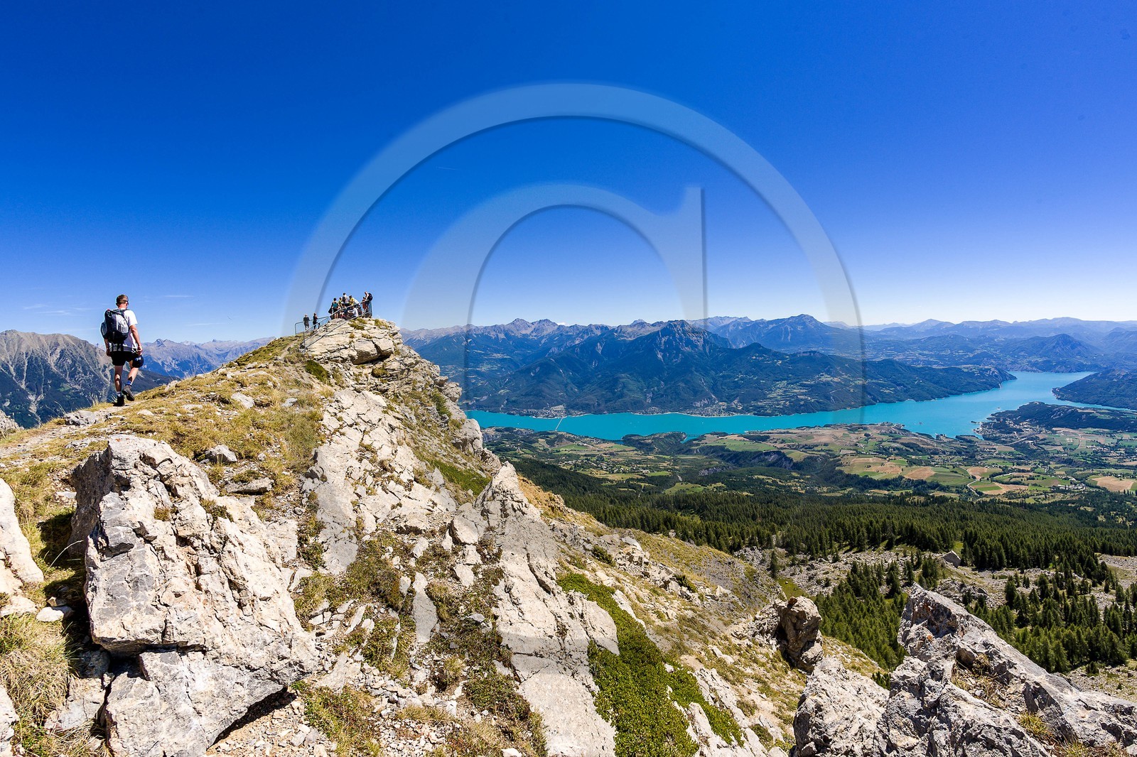 Pays de Serre-Ponçon, Réallon et les Aiguilles de Chabrières