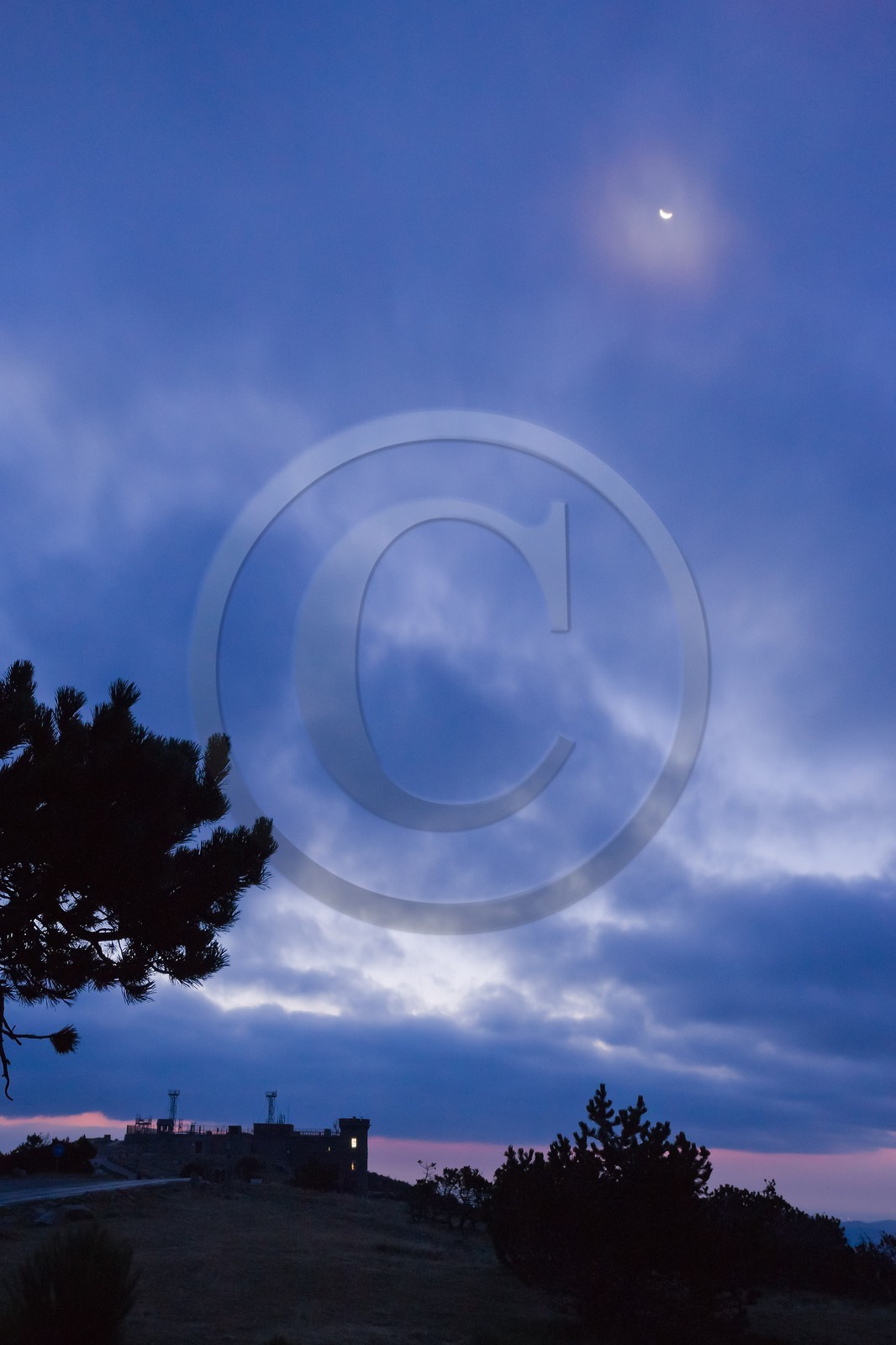 Observatoire météorologique du Mont Aigoual