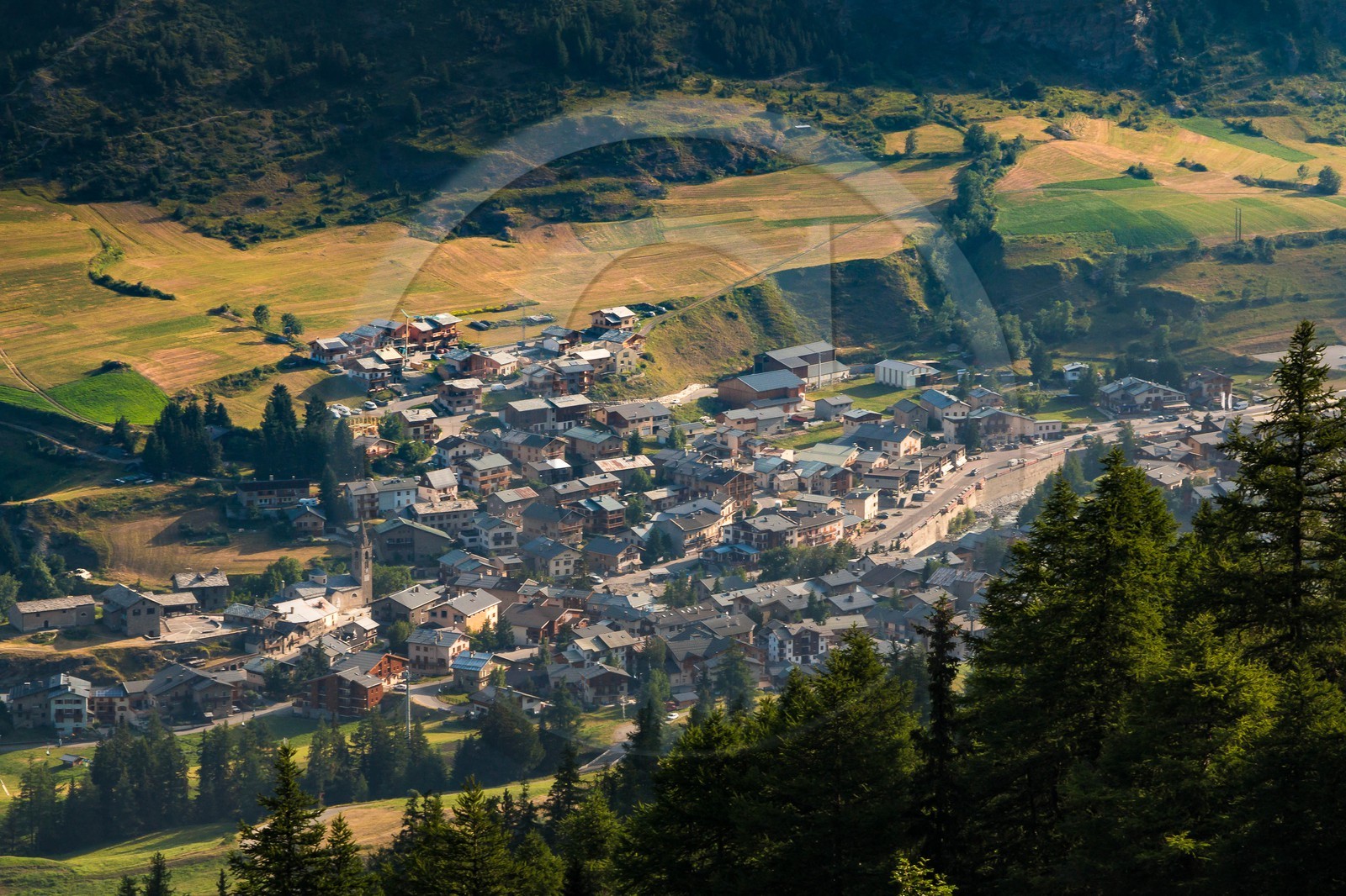 Lanslevillard