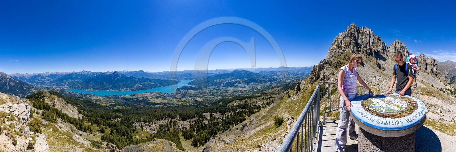 Pays de Serre-Ponçon, Réallon et les Aiguilles de Chabrières