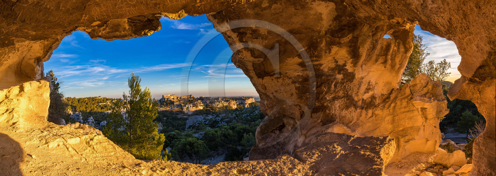 Parc naturel régional des Alpilles, Les Baux de Provence