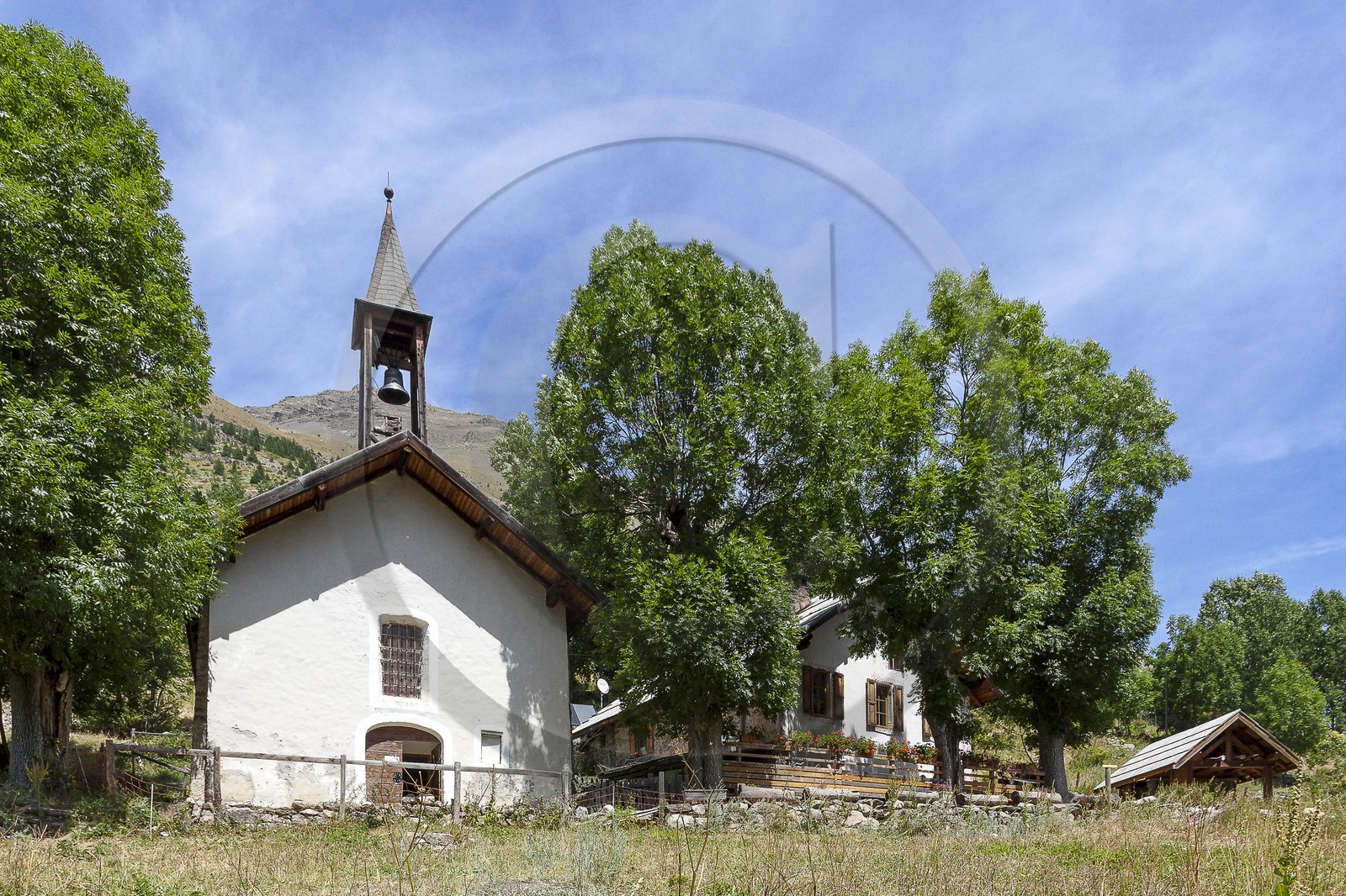 Parc national des Ecrins, village de Dormillouse , le temple
