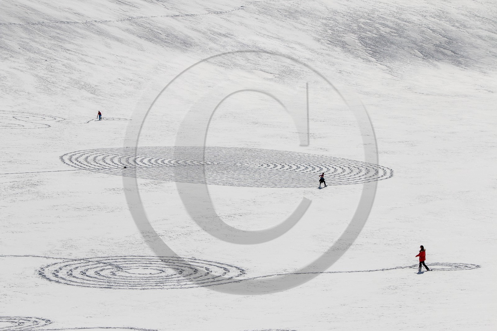 Serre-Chevalier, Snow drawings, une œuvre de l'artiste Sonja Hinrichsen