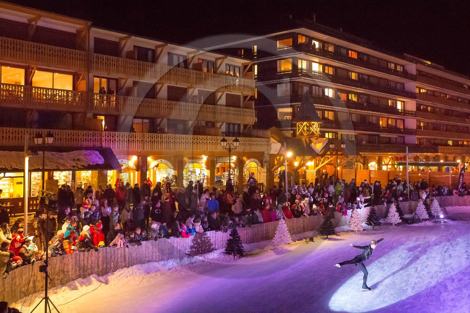 Praloup, Spectacle sur Glace Patin'Air