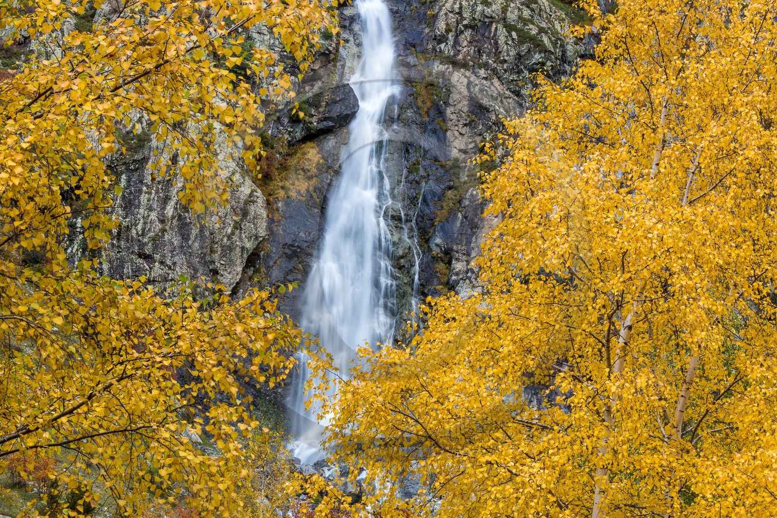 Vallée de la Bonne,  Le Désert, cascade de la Pisse