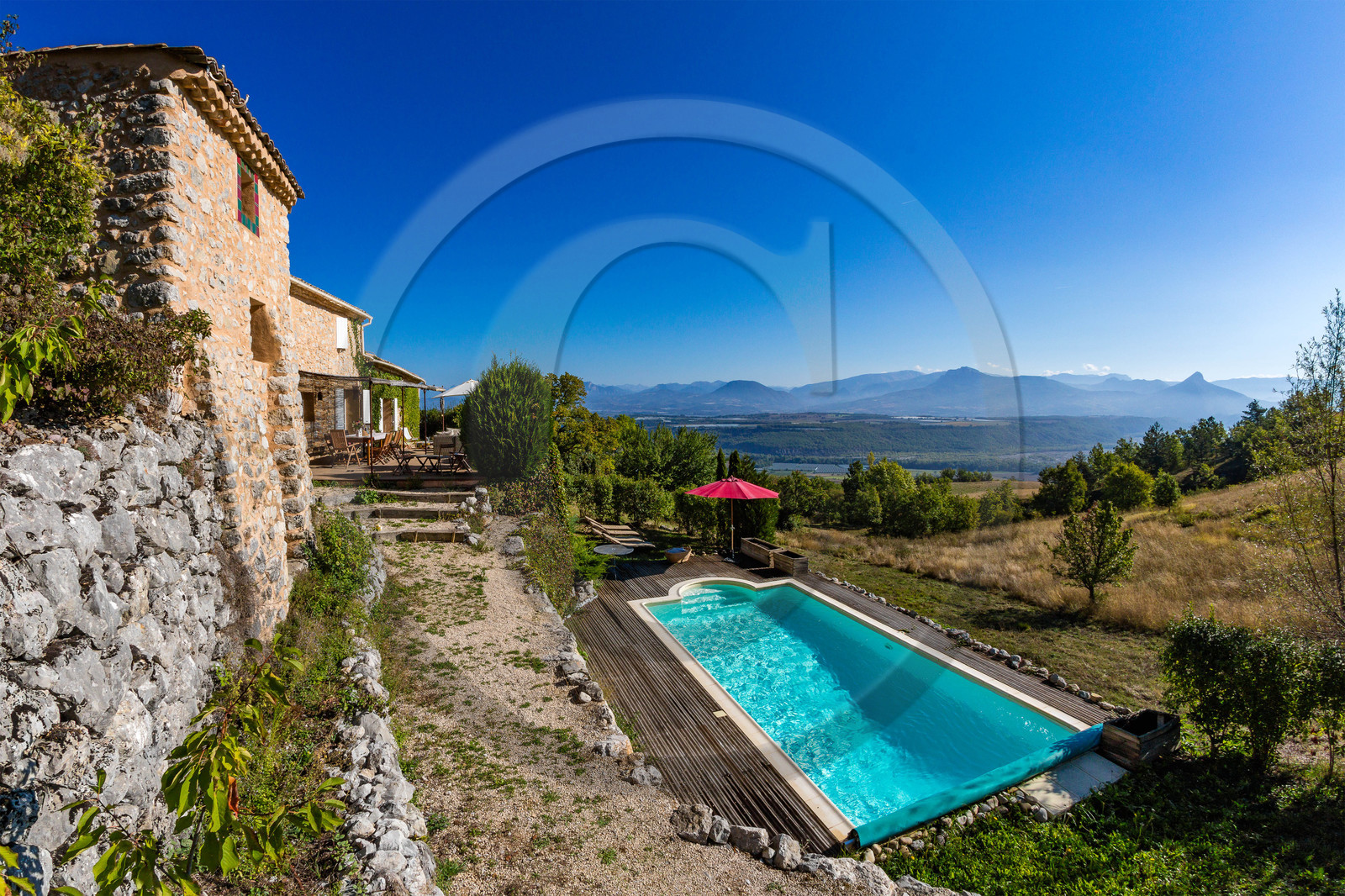 Val-Buëch-Méouge, Ribiers, maison de vacances