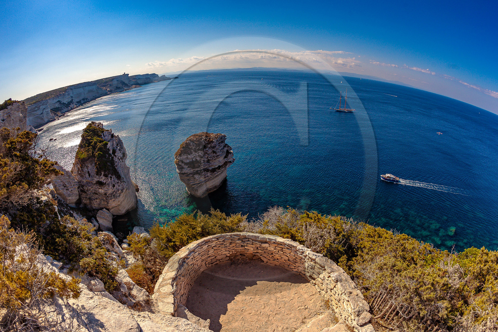 Bonifacio, bateau de promenade en mer