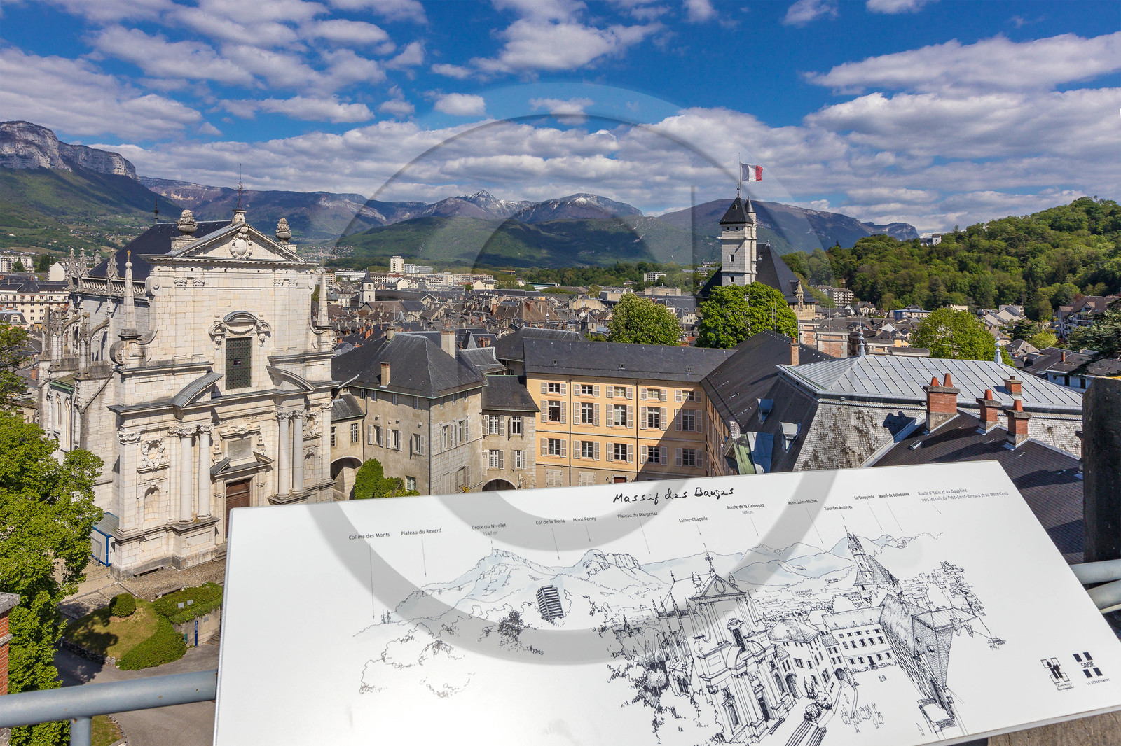 Château des ducs de Savoie, La Tour des Archives