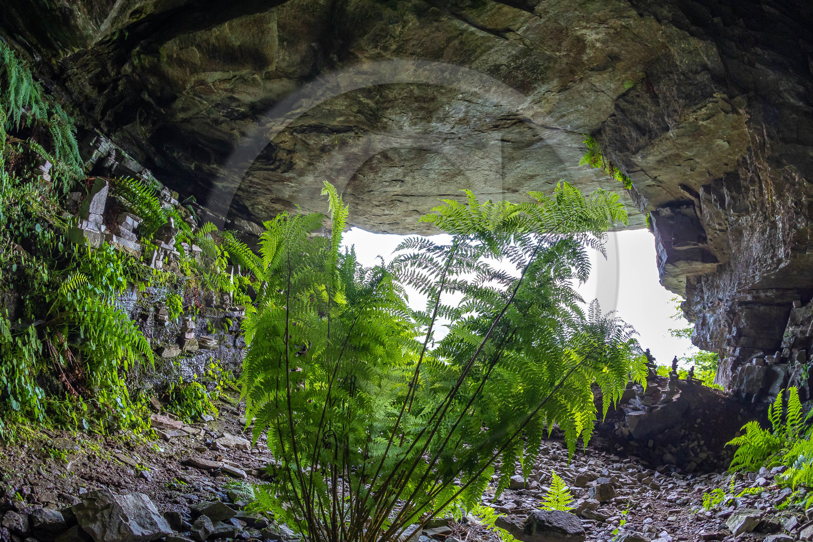 Valle Maira, Roccerè, Area archeologica Roccabruna