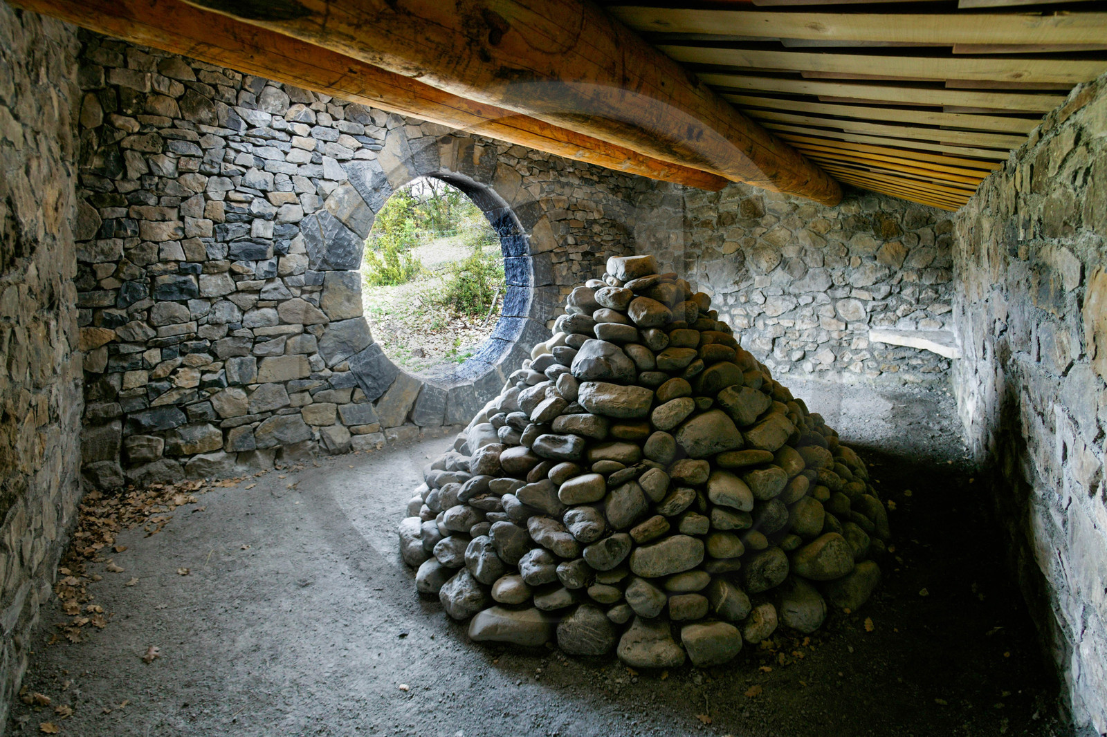 Refuge d'Art  Les Bains Thermaux d'Andy Goldsworthy