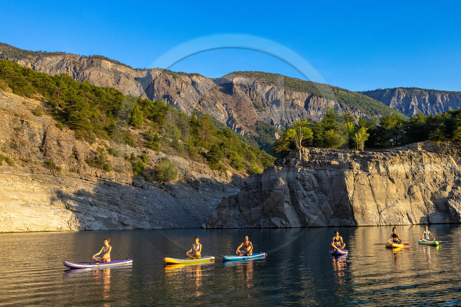 Yoga sur paddle, Serre-Ponçon Aloha