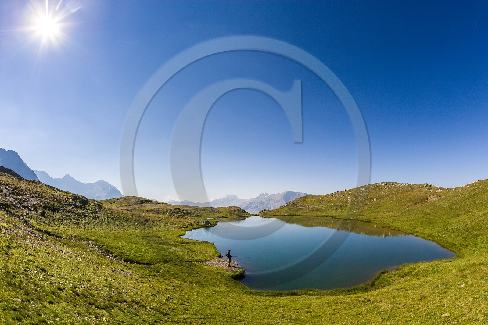 Orcières 1850, pêcheur au Lac Profond