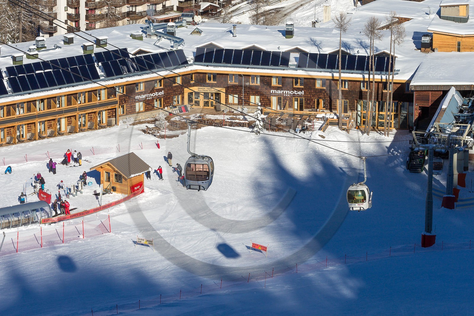 Uvernet-Fours, station de ski de Praloup