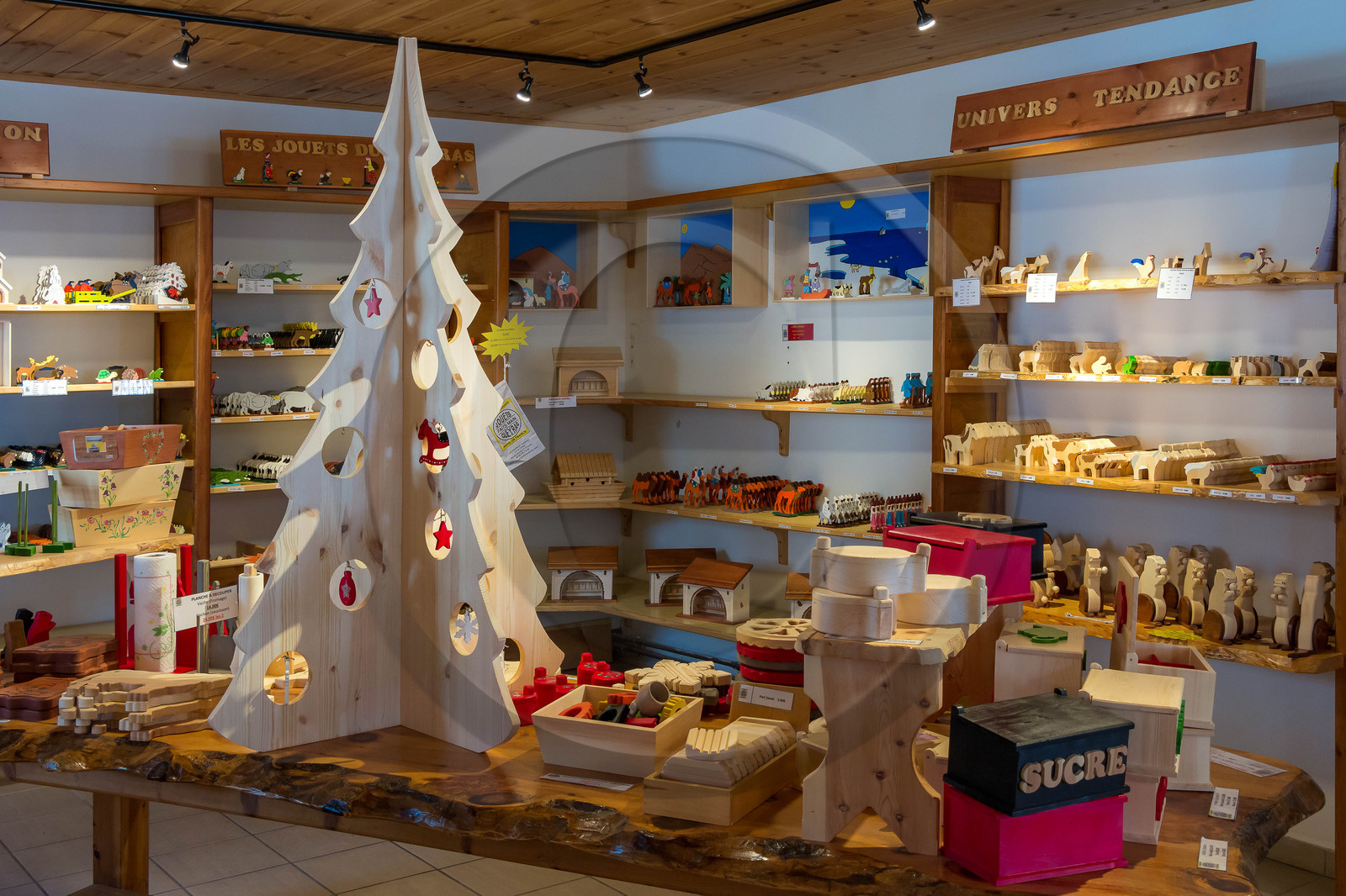 L'Alpin chez lui, les jouets du Queyras