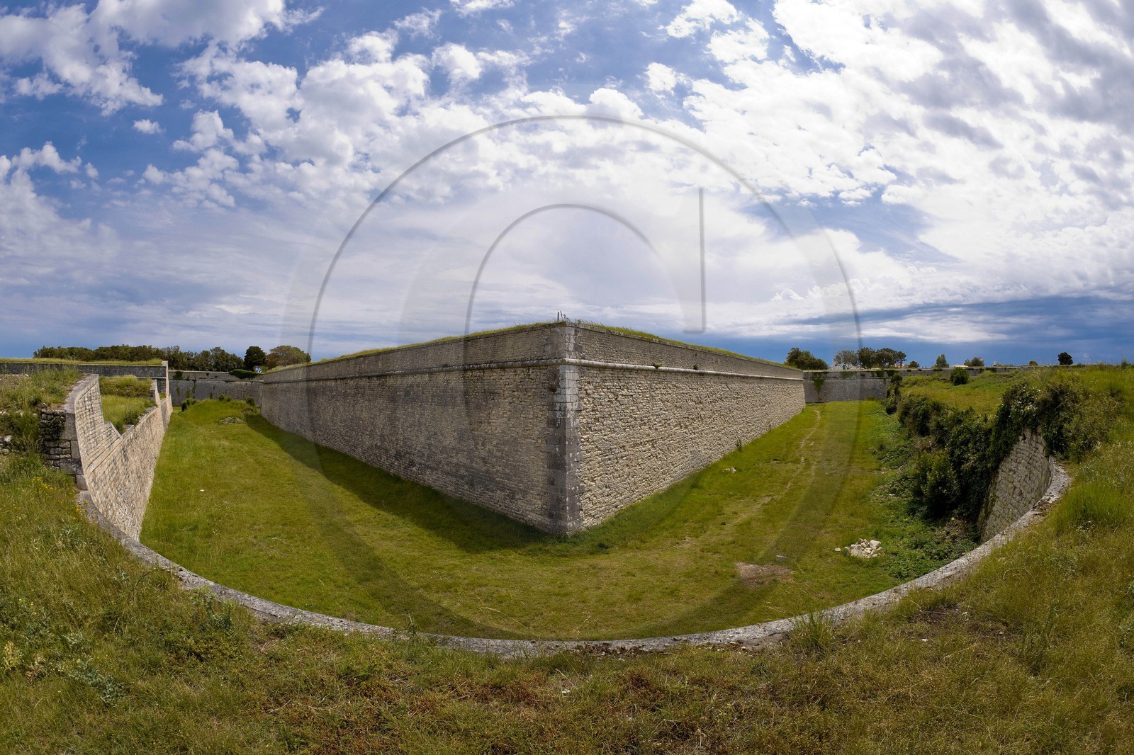 Saint-Martin-de-Ré, Fortifications Vauban inscrites au patrimoi