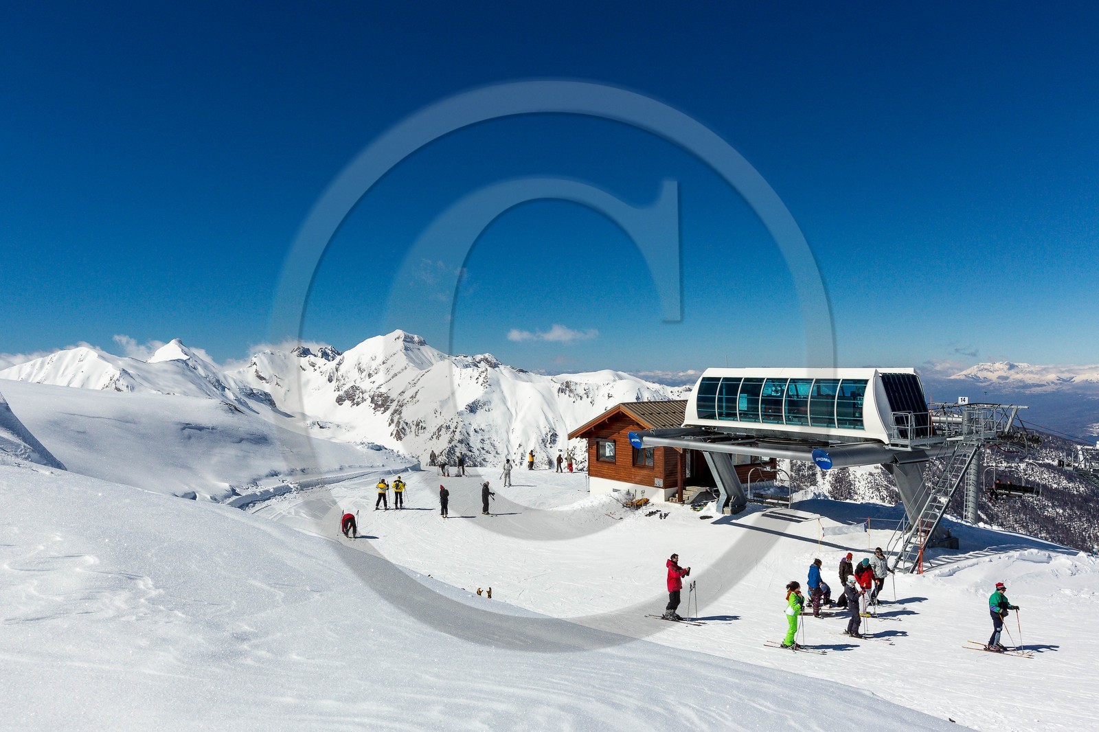 Les Orres, télésiège des Crètes