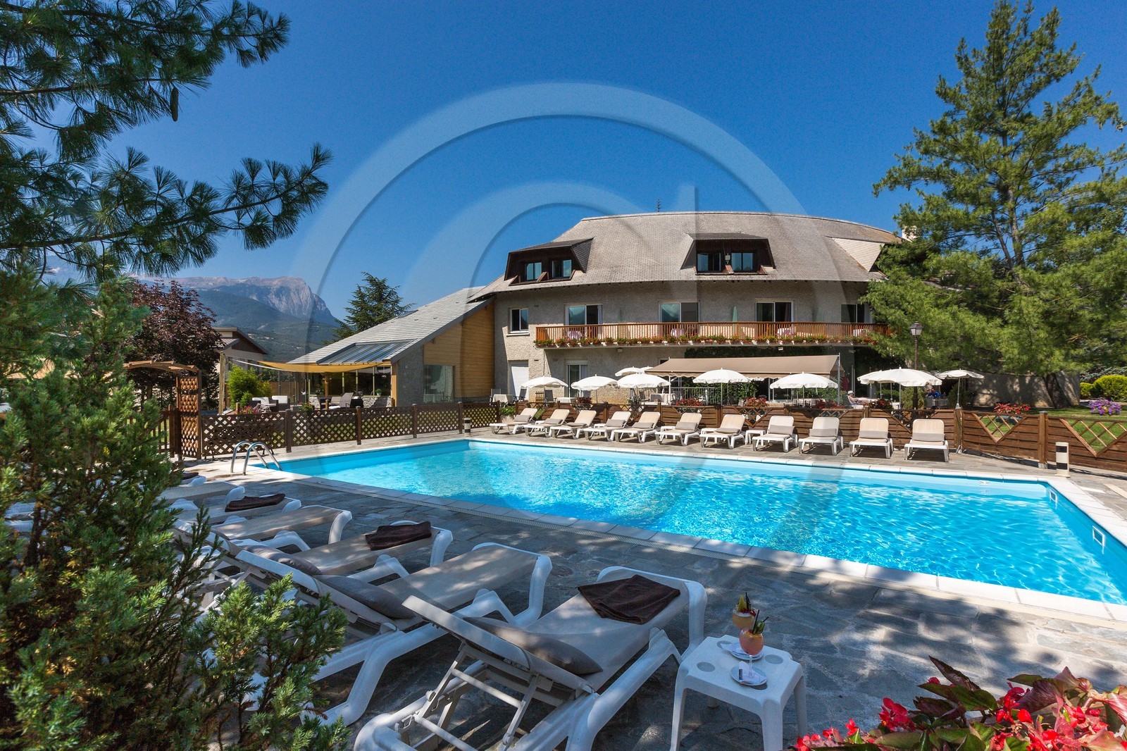 Hôtel restaurant spa Les Bartavelles