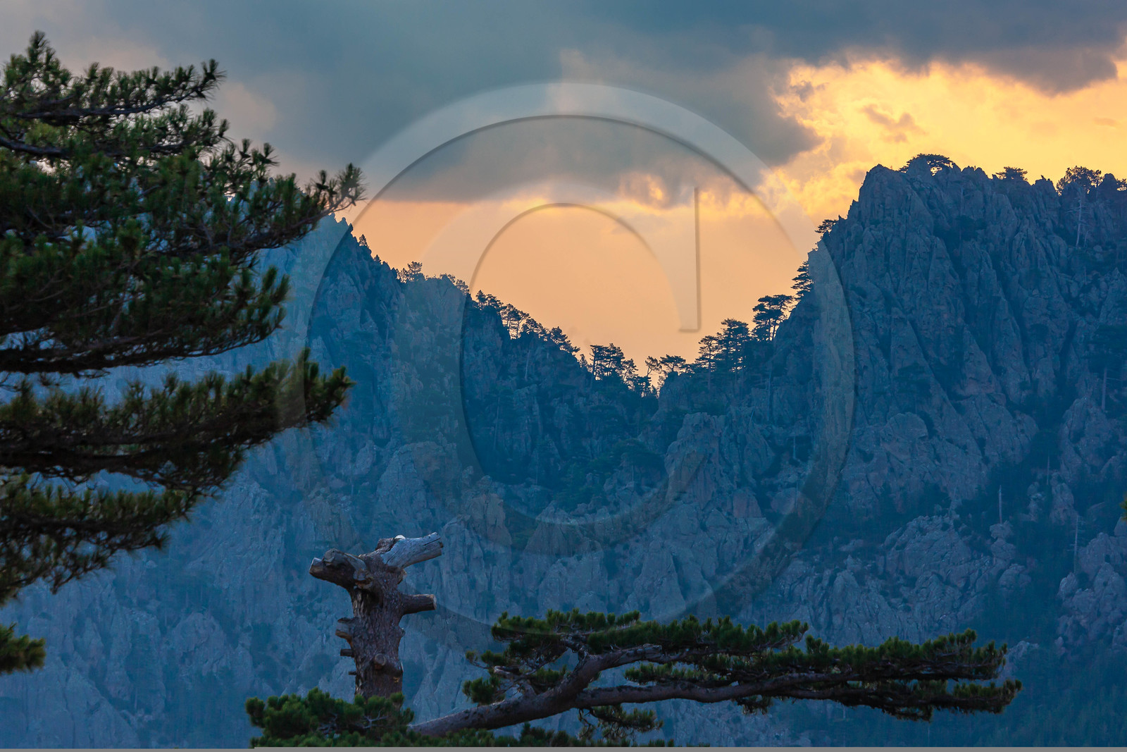Les Aiguilles de Bavella (forchi di Bavedda )
