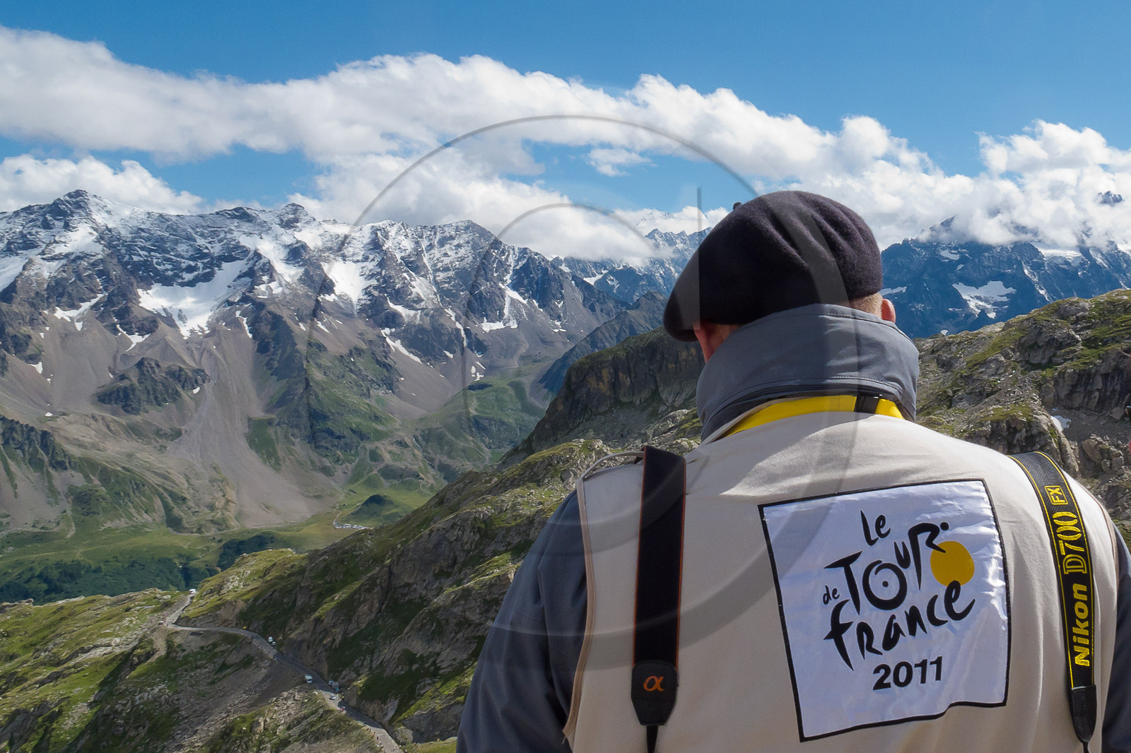 Tour de France 2011, arrivée au sommet du col du Galibier (altitude 2 6421 m)