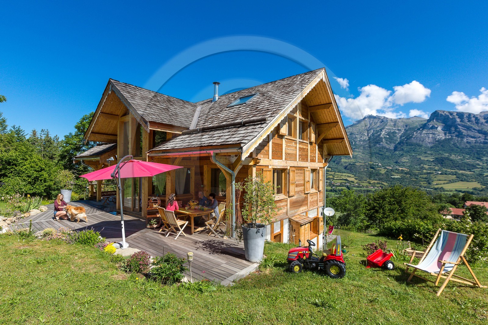 Saint-Léger-les-Mélèzes, location saisonnière, appartement 4 personnes dans le chalet de Emmanuel Blondeau