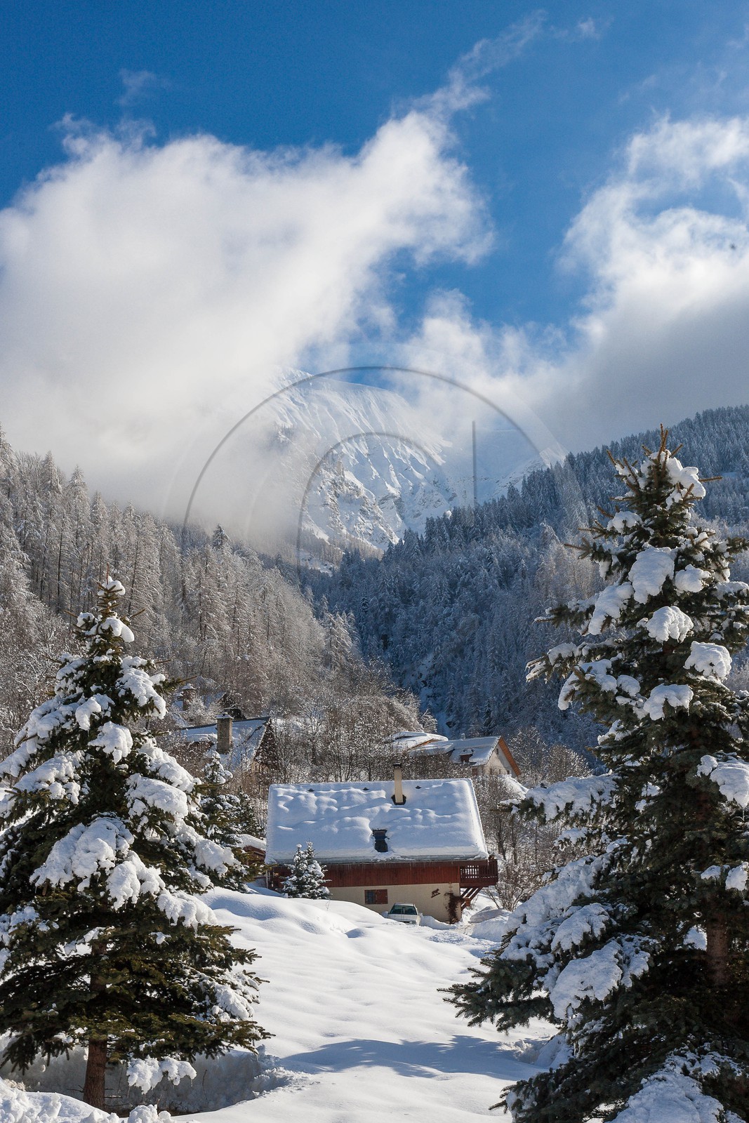 Station village de Serre-Eyraud