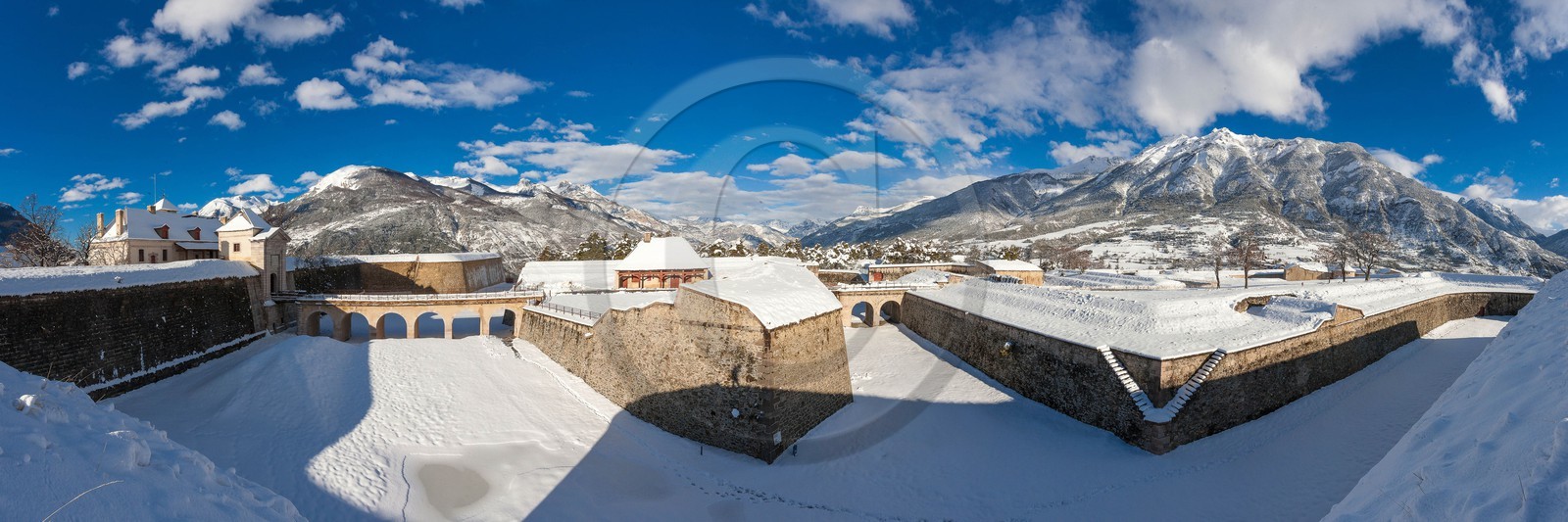 Mont-Dauphin, fortifications Vauban