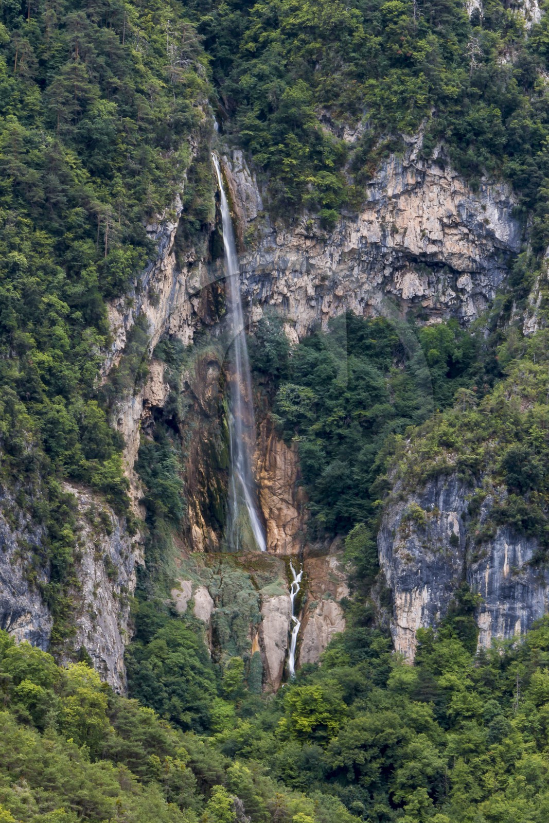 Aiglun, cascade de Végay
