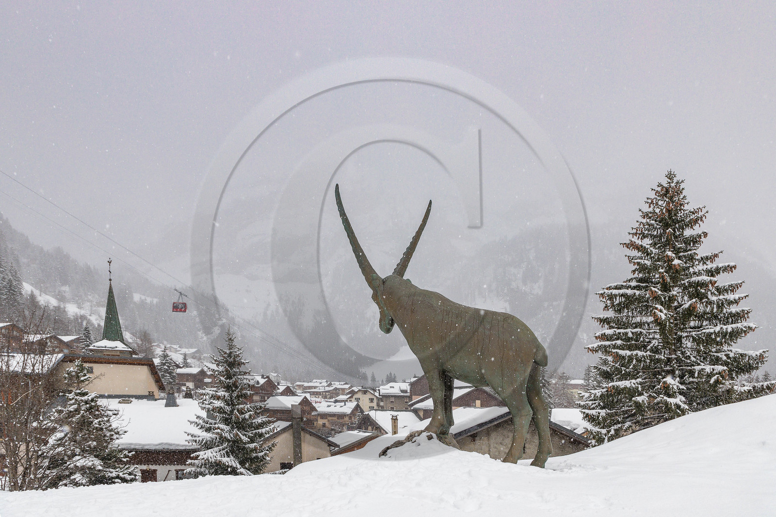 Pralognan-la-Vanoise, téléphérique du Mont Bochor