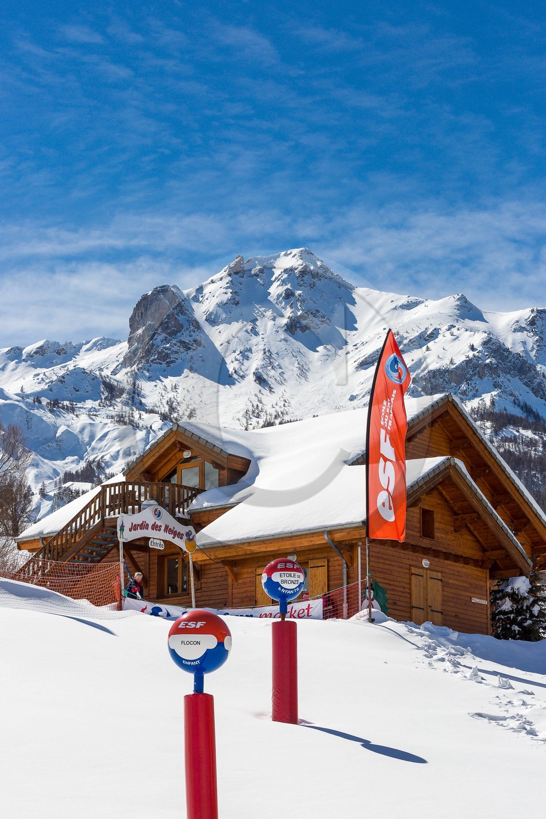 La station de ski Sauze Super-Sauze est une station village située entre 1400 et 2400 m