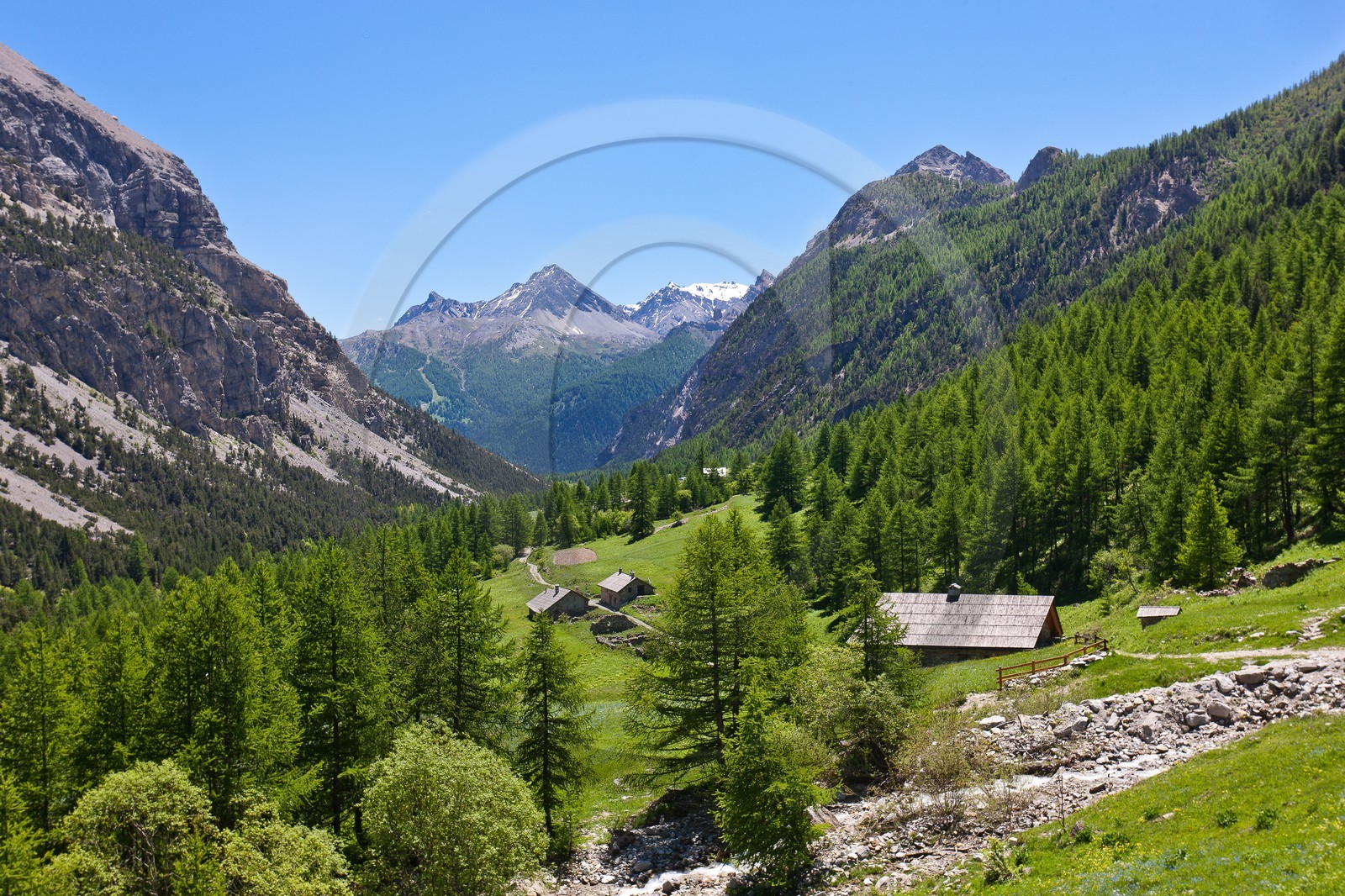 Les Granges de la Vallée Etroite, (Valle Stretta en italien)