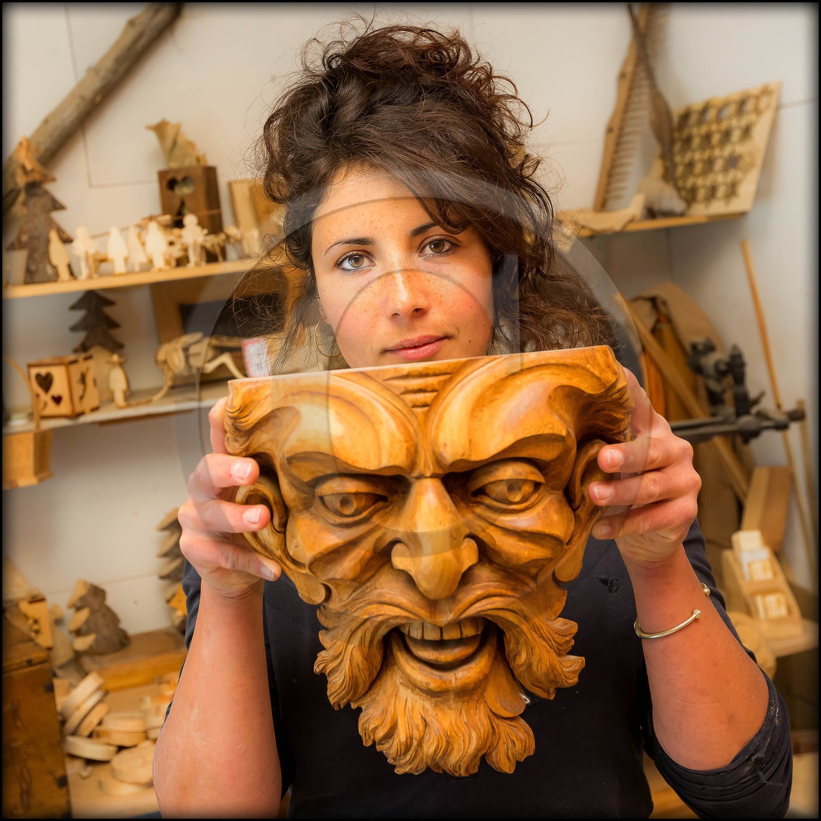 Floranne Blanc-Debrune, Acanthernel, Sculpture, ébénisterie, créations