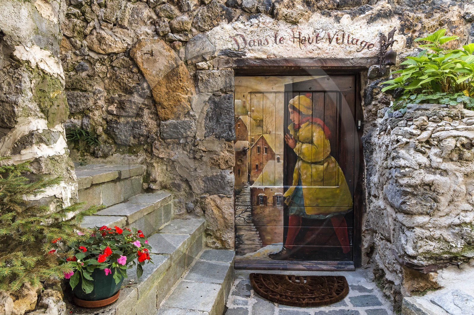 Vallée de la Tinée, Roubion, portes peintes