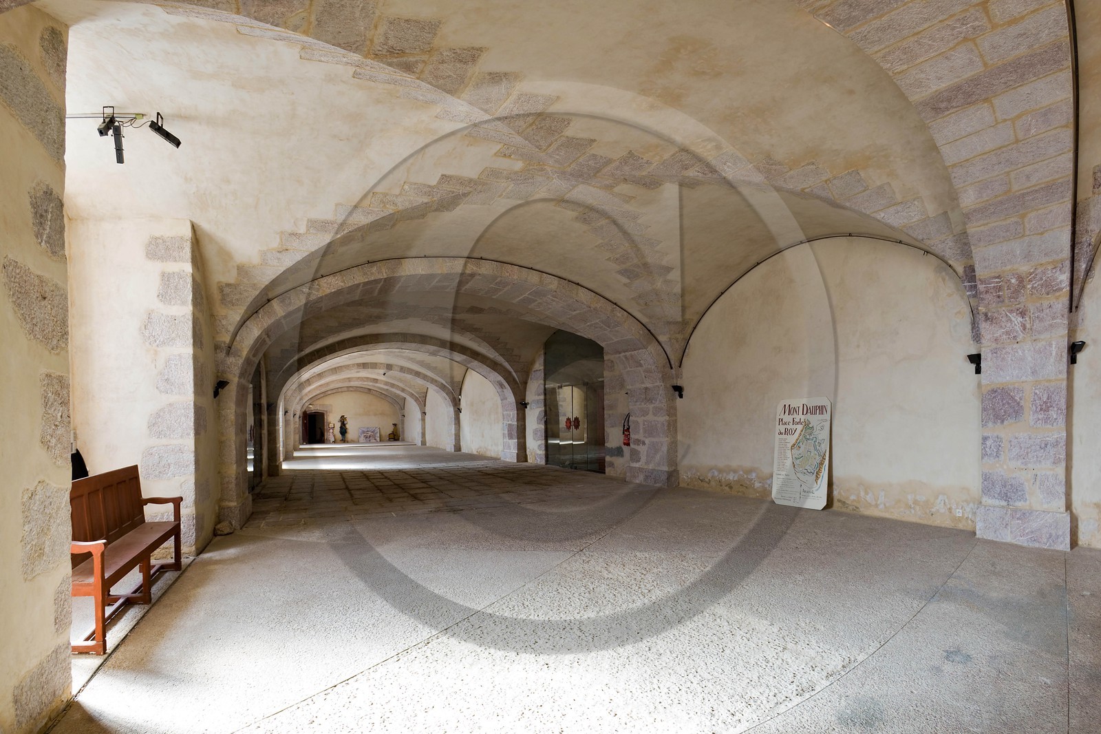 Mont-Dauphin, fortifications Vauban, l'Arsenal