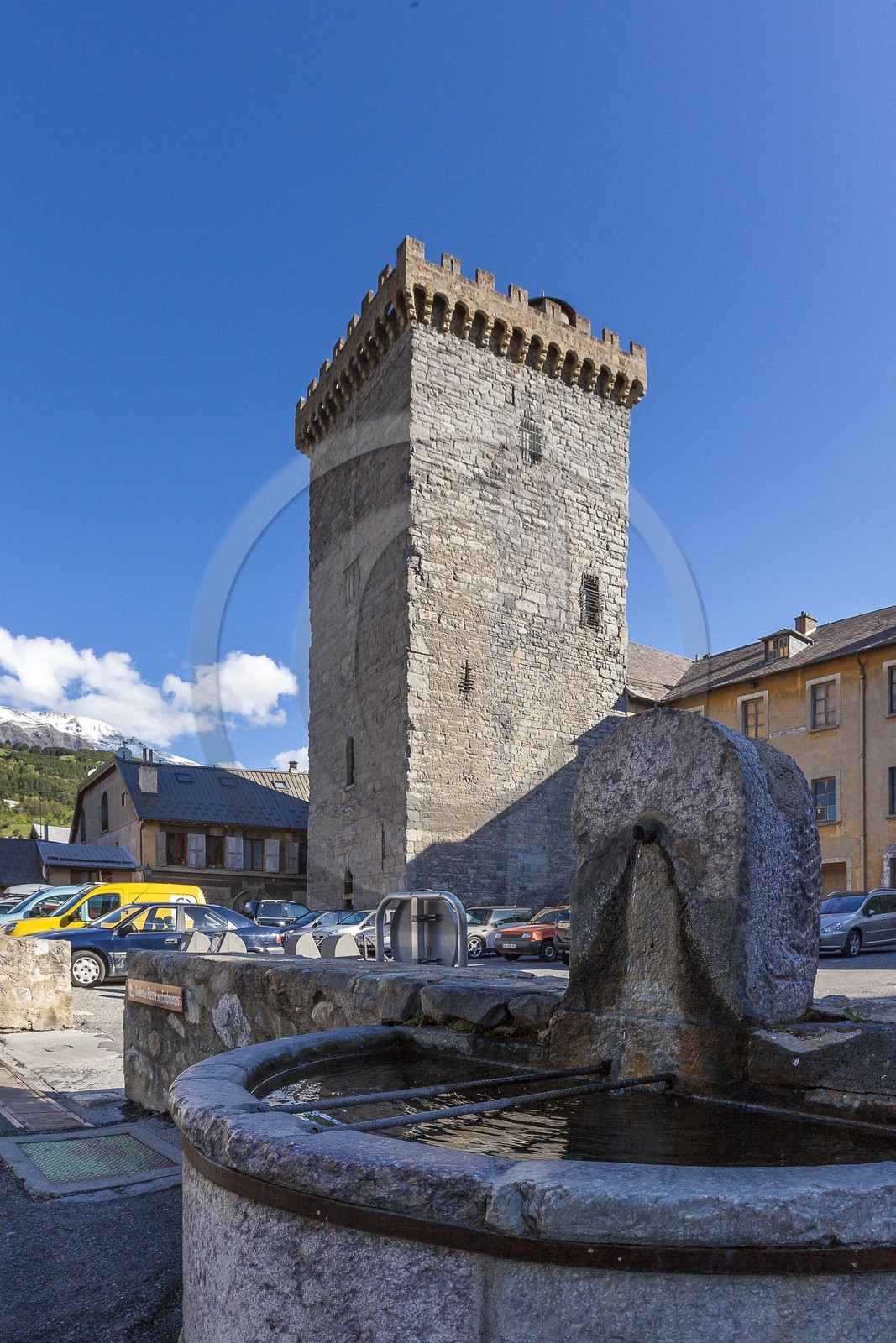 ville d'Embrun, La tour Brune