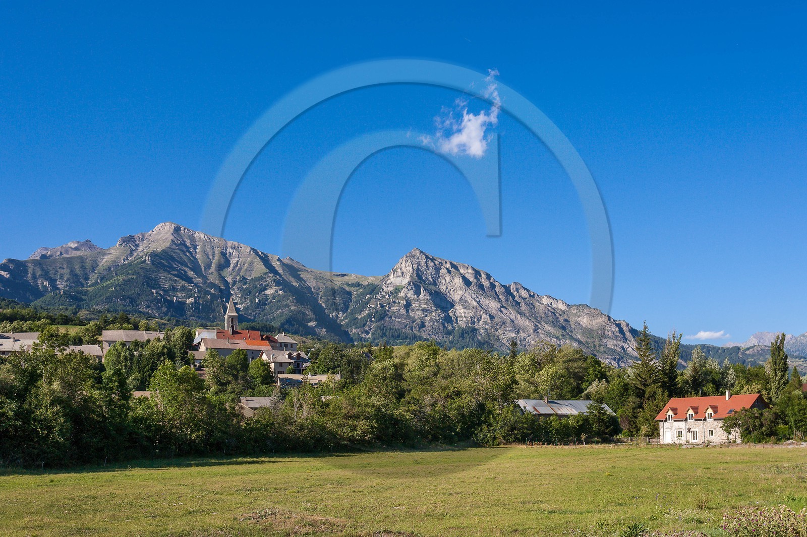 Vallée du Champsaur, village de Saint-Michel-de-Chaillol