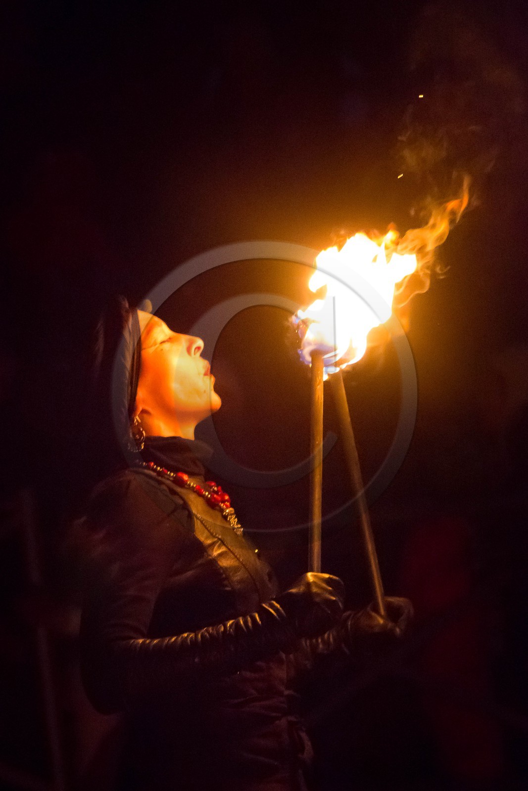 Lac de Serre-Ponçon, Savines-le-Lac, spectacle  Neige de Feu